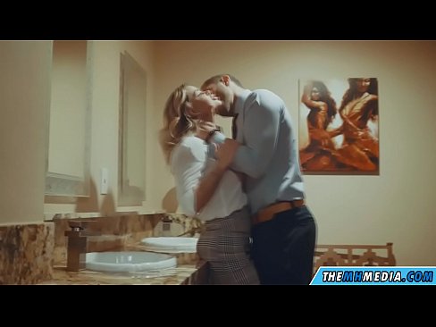 ❤️ Калі грудастая бландынка спакушае цябе ў грамадскім туалете ️ Порна-відэа у порна be.poliglass34.ru ❌️❤